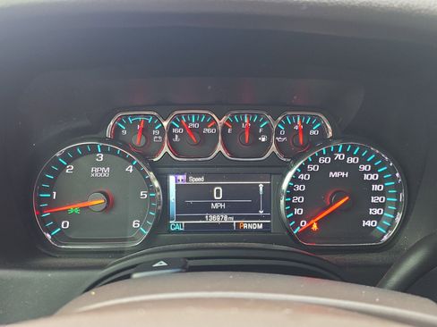 Used 2015 Chevrolet Tahoe LT image 19