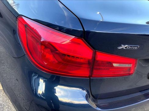 Used 2017 BMW 540i xDrive image 27