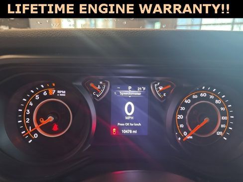 Used 2024 Jeep Gladiator Sport image 18