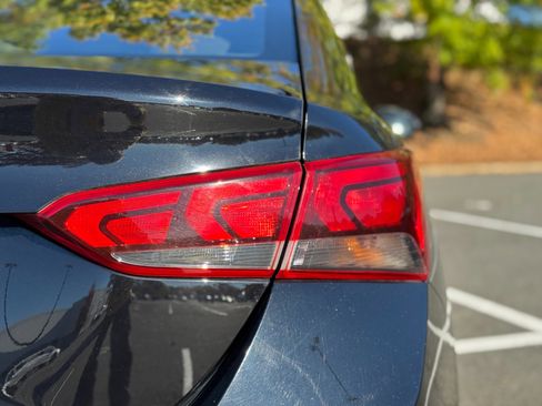 Used 2020 Hyundai Accent SE image 18