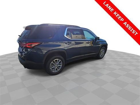 Used 2022 Chevrolet Traverse LT w/ LPO, Floor Liner Package image 8