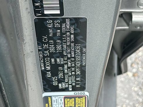 Used 2025 Kia K4 FWD image 29