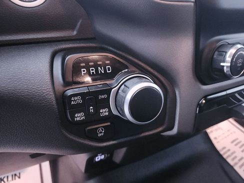 Used 2022 RAM 1500 Big Horn AWD/4WD image 19