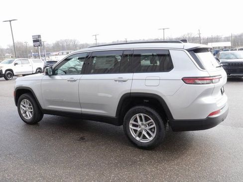 New 2026 Jeep Grand Cherokee L Laredo AWD/4WD image 8