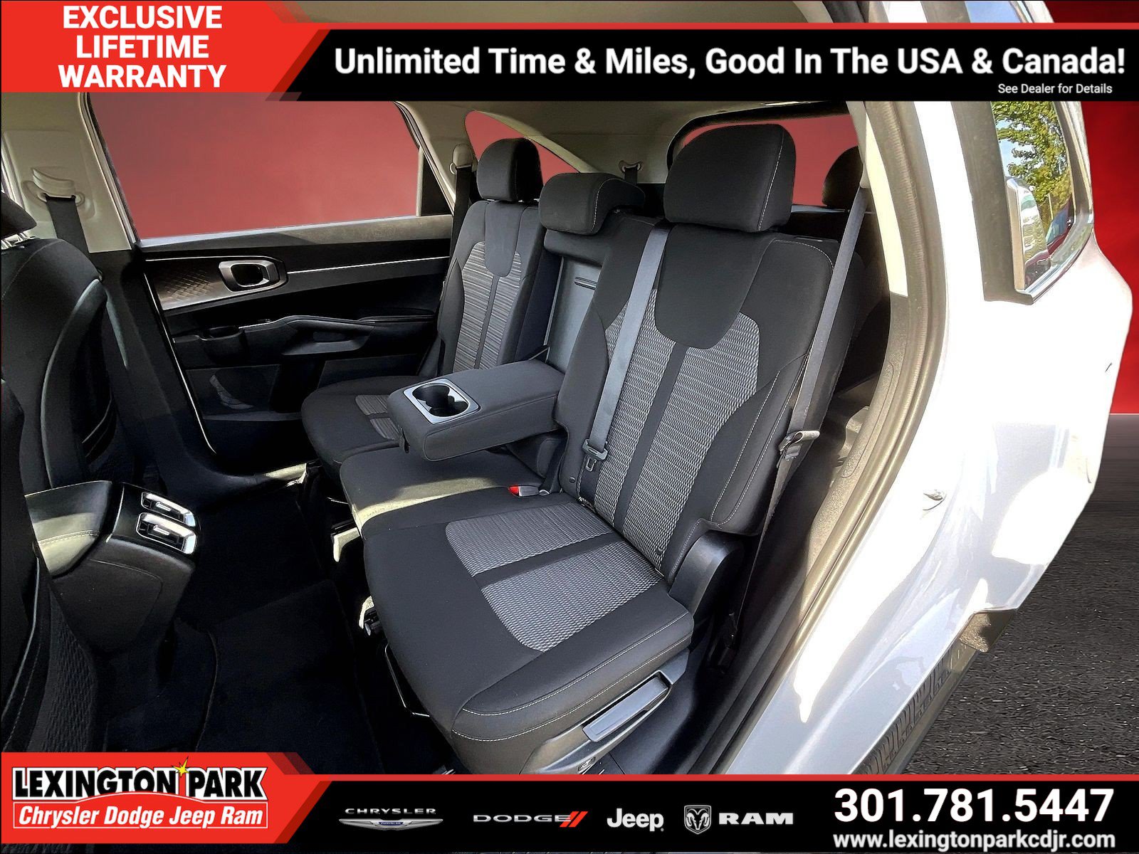 Used 2021 Kia Sorento LX AWD/4WD image 22