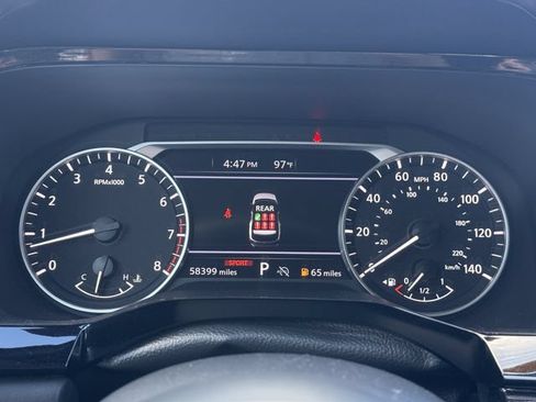 Used 2024 Nissan Pathfinder SV FWD image 25