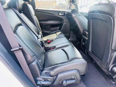 Used 2017 Dodge Journey Crossroad AWD/4WD image 16