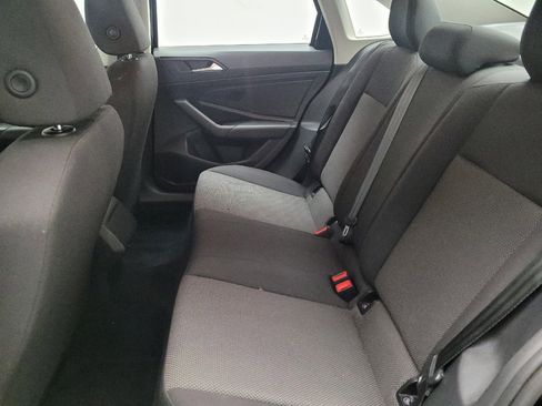 Used 2019 Volkswagen Jetta S image 18