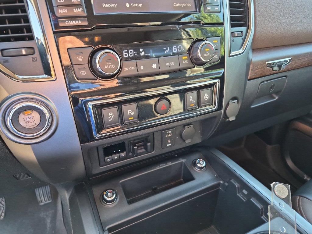 Used 2016 Nissan Titan Platinum Reserve RWD image 24