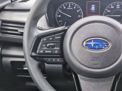 Used 2025 Subaru Crosstrek 2.0i Premium AWD/4WD image 17