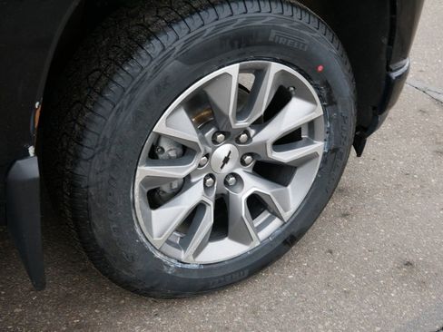 Used 2020 Chevrolet Silverado 1500 RST image 9