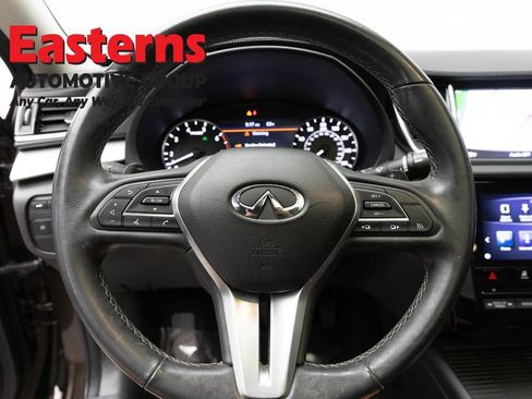 Used 2019 INFINITI QX50 Luxe w/ Navigation Package AWD/4WD image 10
