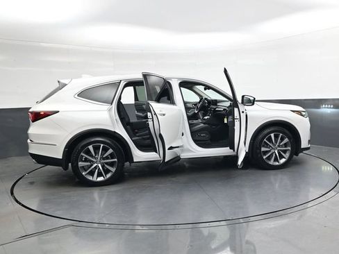 Certified 2025 Acura MDX Technology Package image 40