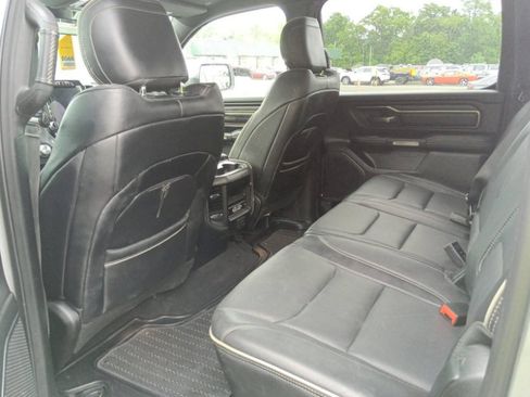 Used 2019 RAM 1500 Limited w/ Advanced Safety Group AWD/4WD image 4