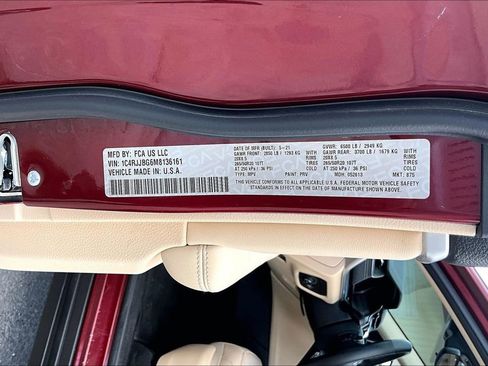 Used 2021 Jeep Grand Cherokee L Limited RWD image 18