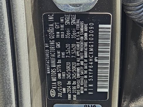 Used 2021 Kia Telluride S FWD image 34