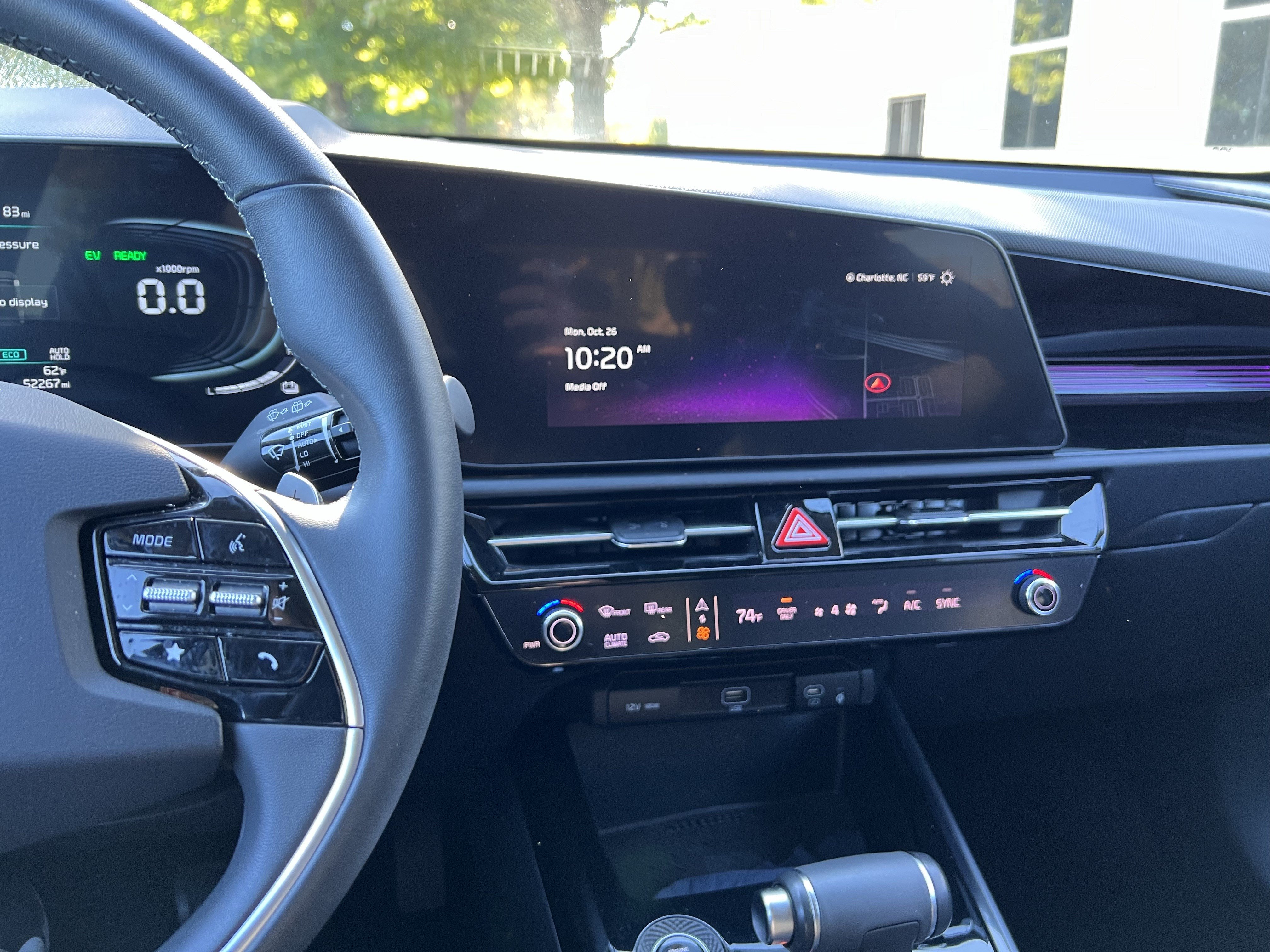 Used 2025 Kia Niro EX FWD image 31