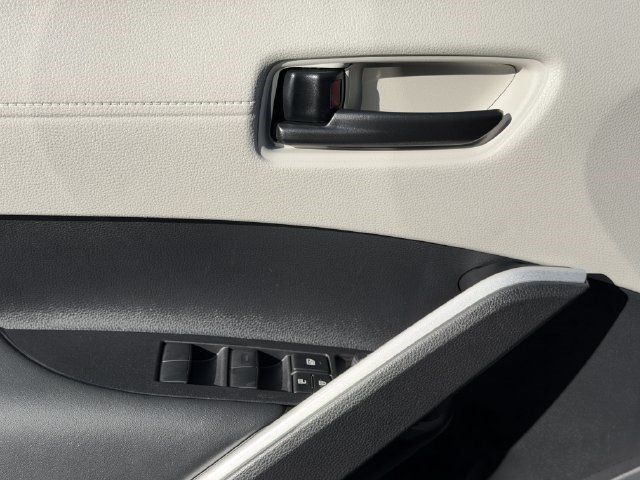New 2026 Toyota Corolla Cross LE FWD image 21