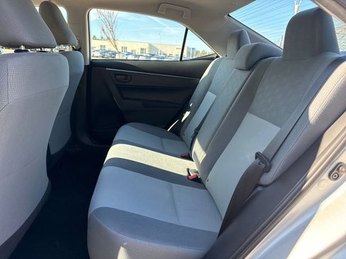 Used 2015 Toyota Corolla L image 26