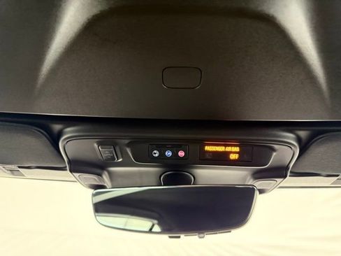 Used 2022 Chevrolet Camaro ZL1 image 34