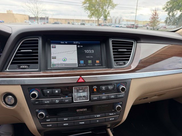 Used 2019 Genesis G80 3.8 RWD image 14
