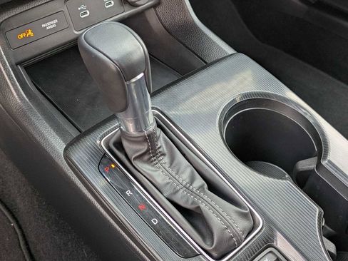 Certified 2025 Honda Civic Sport image 26