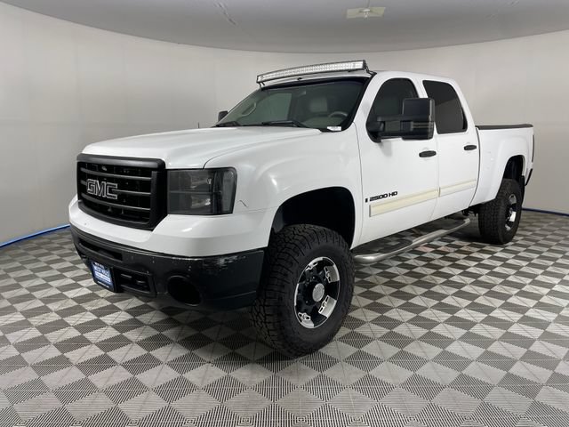 Used 2007 GMC Sierra 2500 SLE w/ Convenience Package AWD/4WD image 1