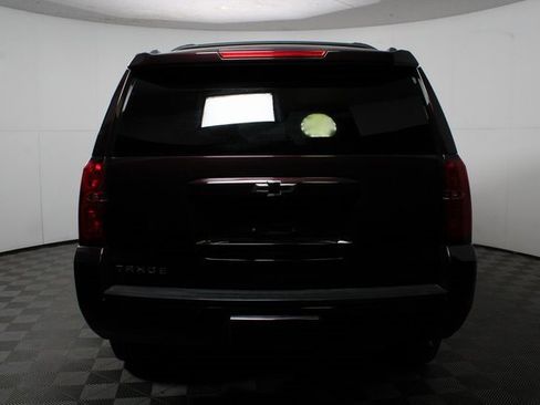 Used 2017 Chevrolet Tahoe LT image 6
