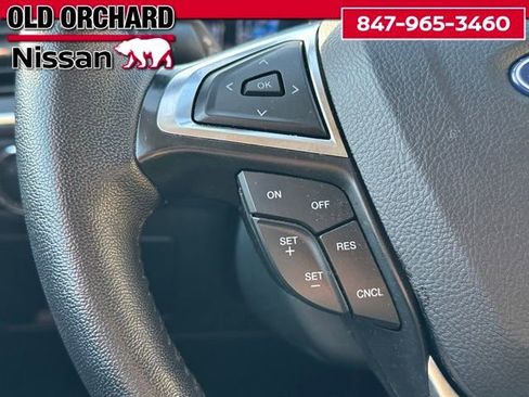 Used 2024 Ford Edge Titanium image 19