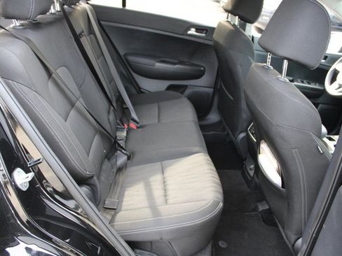 Used 2020 Kia Sportage LX image 27