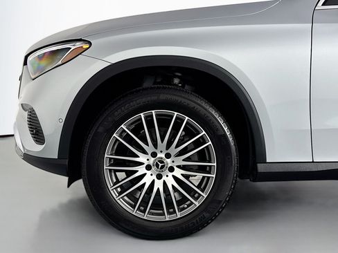 Certified 2026 Mercedes-Benz GLC 300 image 11