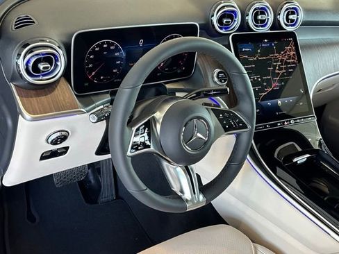 New 2026 Mercedes-Benz GLC 300 4MATIC image 10