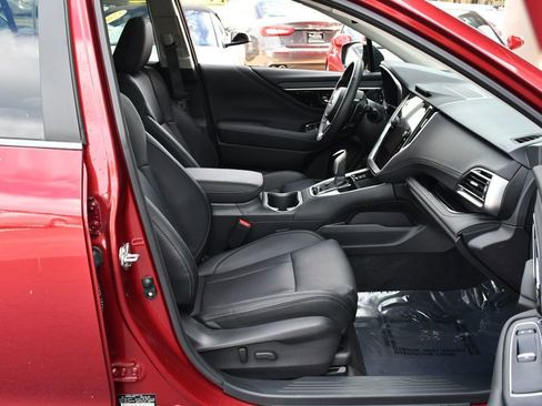Used 2025 Subaru Outback Limited image 46