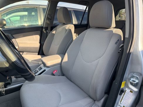 Used 2012 Toyota RAV4 4WD image 8