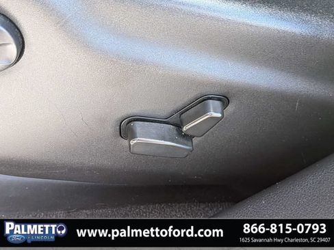 Used 2021 Jeep Grand Cherokee Laredo X AWD/4WD image 21