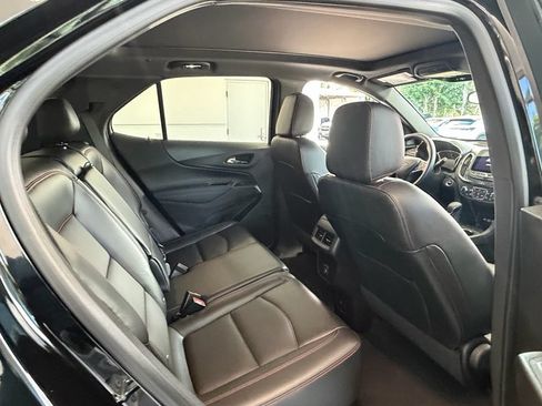 Used 2023 Chevrolet Equinox RS w/ RS Leather Package AWD/4WD image 16