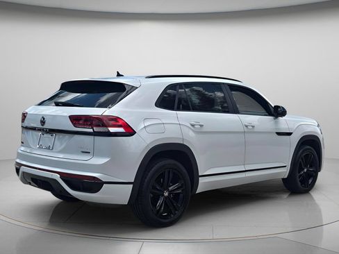 Certified 2023 Volkswagen Atlas Cross Sport SEL R-Line AWD/4WD image 7