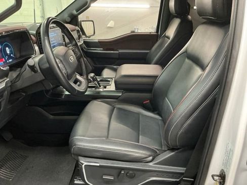 Used 2022 Ford F150 Lariat w/ Max Trailer Tow Package image 14