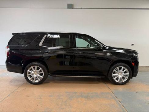 Used 2022 Chevrolet Tahoe High Country w/ Max Trailering Package AWD/4WD image 5
