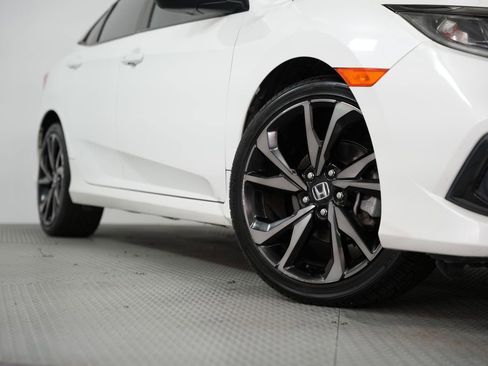 Used 2019 Honda Civic Sport image 16
