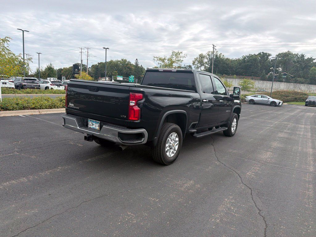 Used 2021 Chevrolet Silverado 2500 LTZ w/ Z71 Off-Road Package AWD/4WD image 20