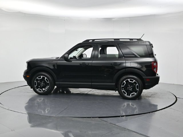 Certified 2023 Ford Bronco Sport Outer Banks w/ Tech Package AWD/4WD image 7