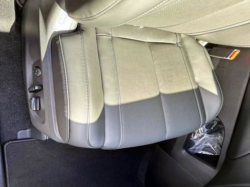 New 2026 INFINITI QX60 Luxe w/ Cargo Package image 14