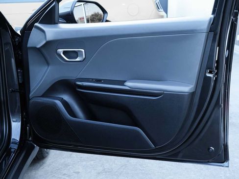 Used 2025 Kia K4 FWD image 34