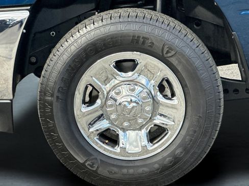 Used 2024 RAM 2500 Big Horn w/ Bed Utility Group image 24