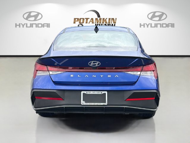 Certified 2026 Hyundai Elantra Sport FWD image 6