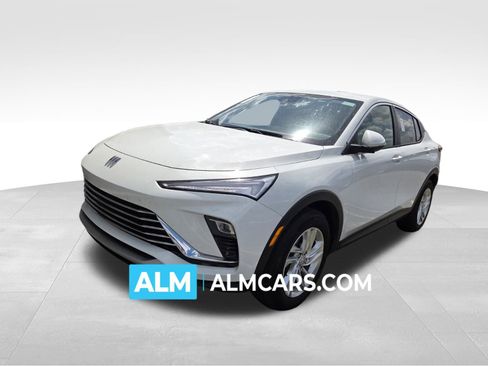 Used 2025 Buick Envista Preferred image 1