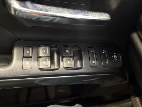 Used 2018 Chevrolet Silverado 2500 LT w/ All Star Edition image 8