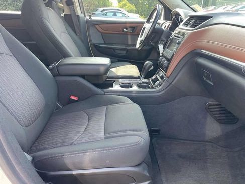 Used 2015 Chevrolet Traverse LT AWD/4WD image 10