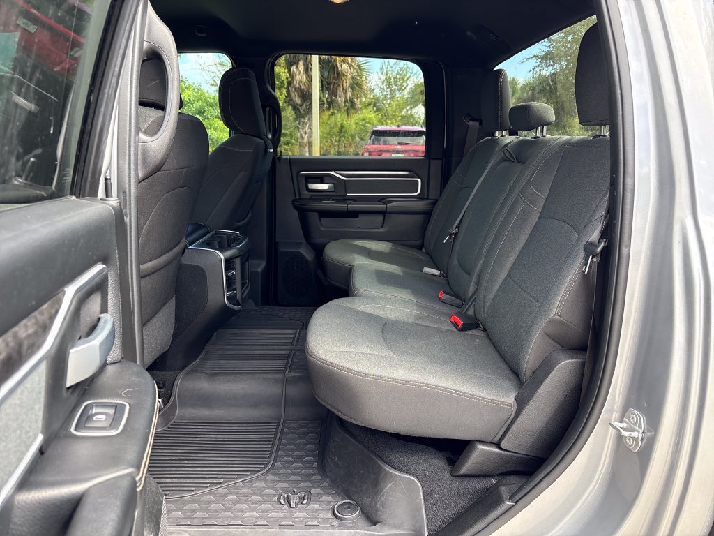 Used 2023 RAM 3500 Big Horn w/ Night Edition AWD/4WD image 30